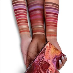 HIPDOT ZION PALETTE